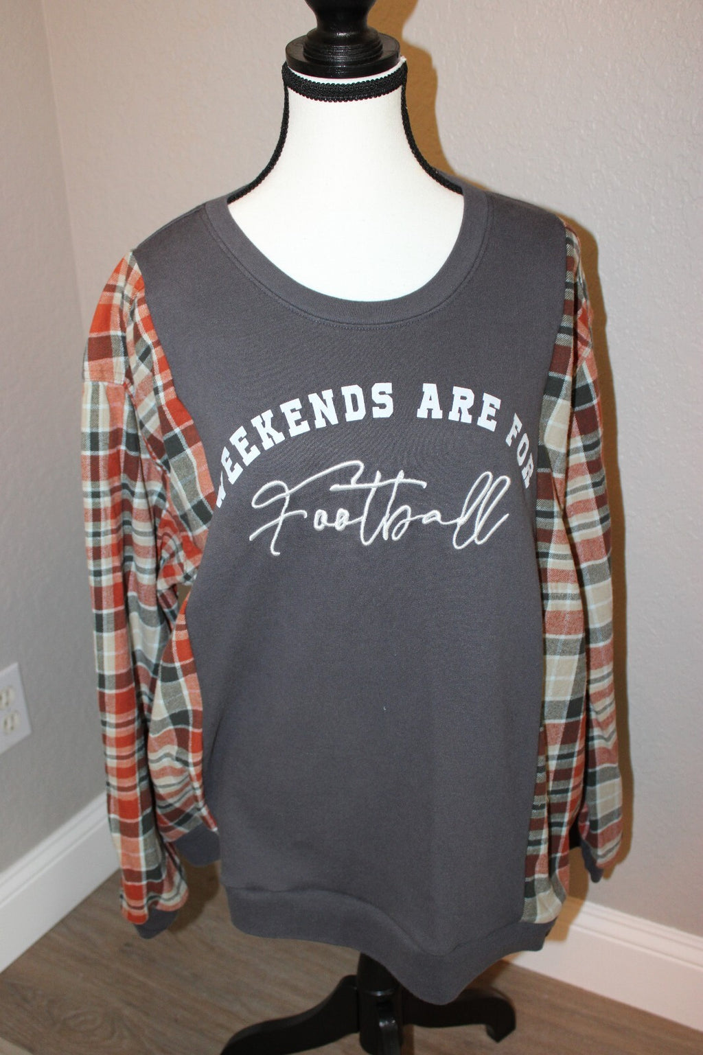 Women's Casual Sweatshirt with Plaid Sleeves and 'Weekends Are For Football' Graphic