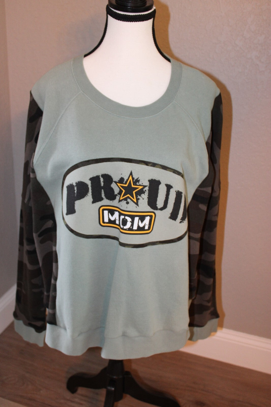 XL Army/West Point Proud Mom Camouflage Sleeve Sweatshirt