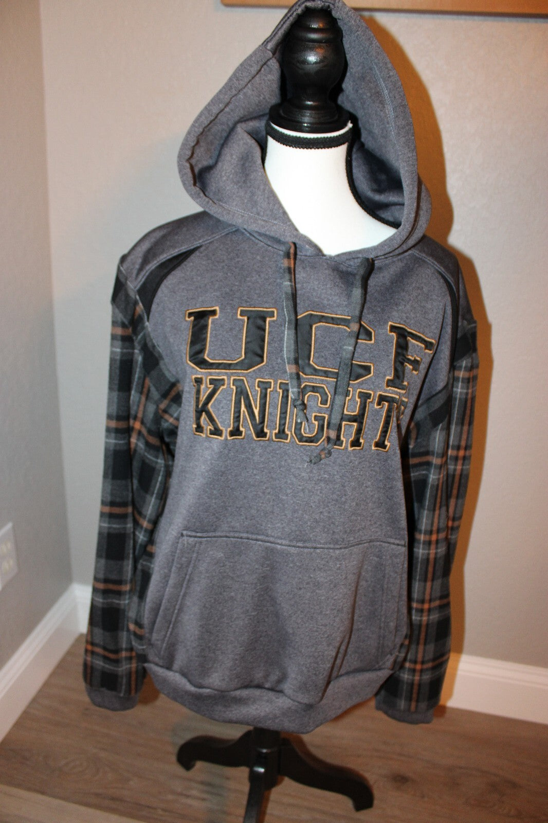 UCF Knights Hooded Sweatshirt with Plaid Flannel Sleeves, Med/Large