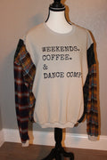 XL Beige Sweatshirt with Plaid Sleeves and 'Weekends. Coffee. & Dance Comps.' Print