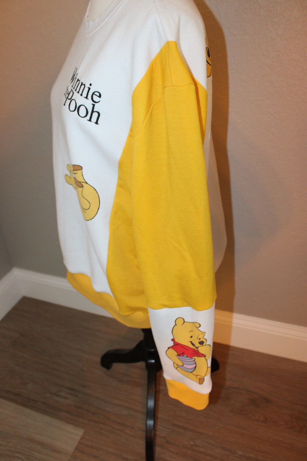 Winnie the Pooh Yellow and White Graphic Sweatshirt