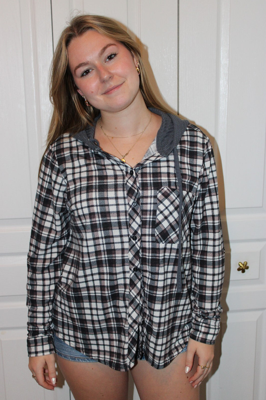 UCF Knights Plaid Hooded Button-Up Shirt. Size Medium