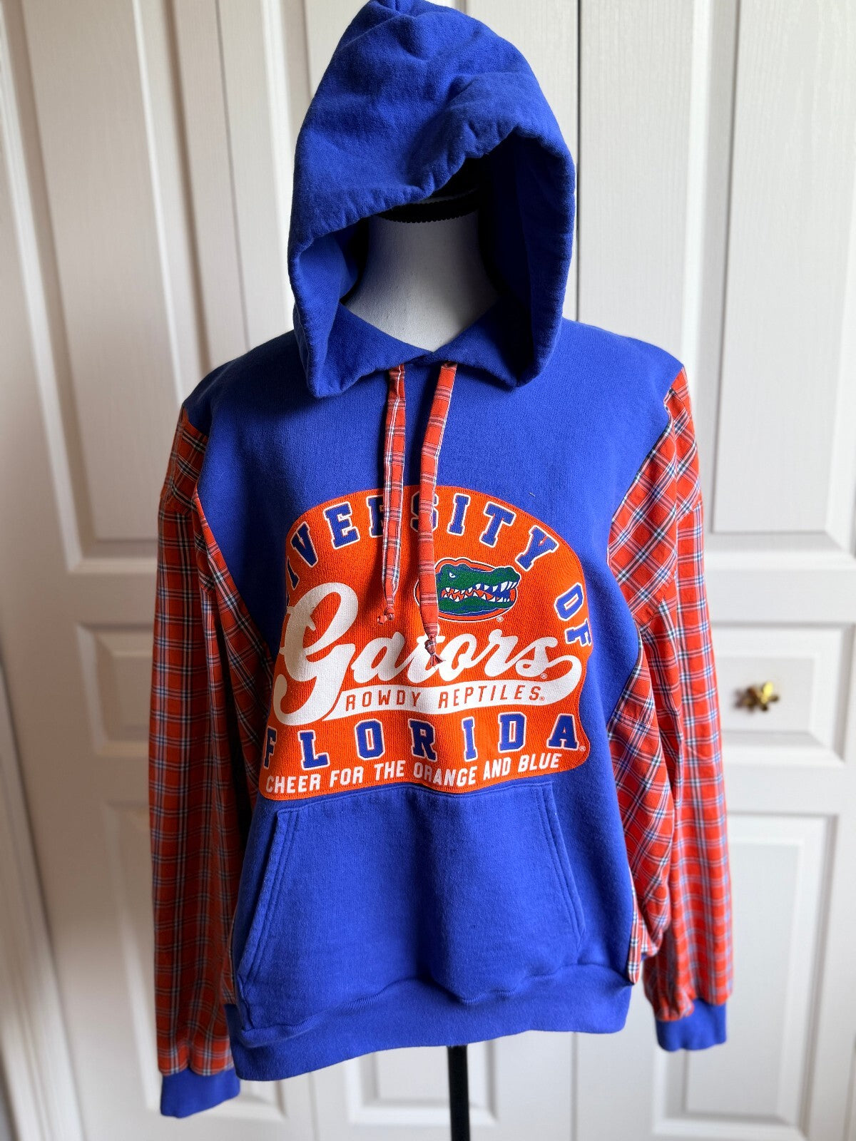 University of Florida Gators Hoodie with Plaid Sleeves, Size Large